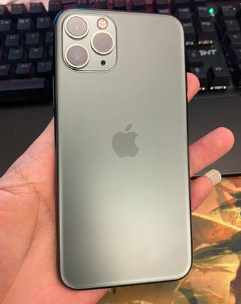 蒲县苹果维修点分享iPhone 11 Pro黑屏小众故障解析 